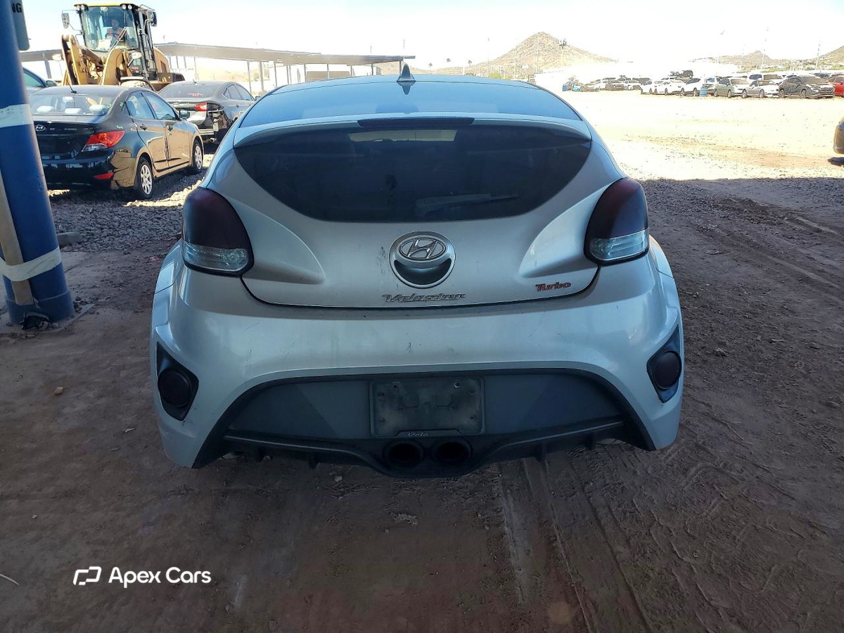 Hyundai Veloster 2013
