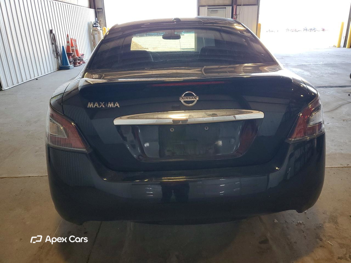 Nissan Maxima 2012