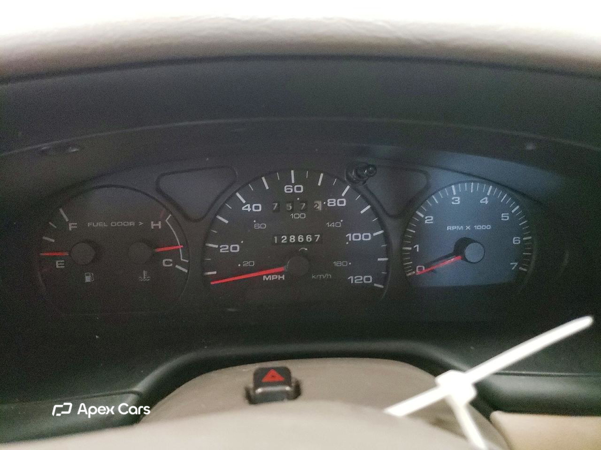 Ford Taurus 2002