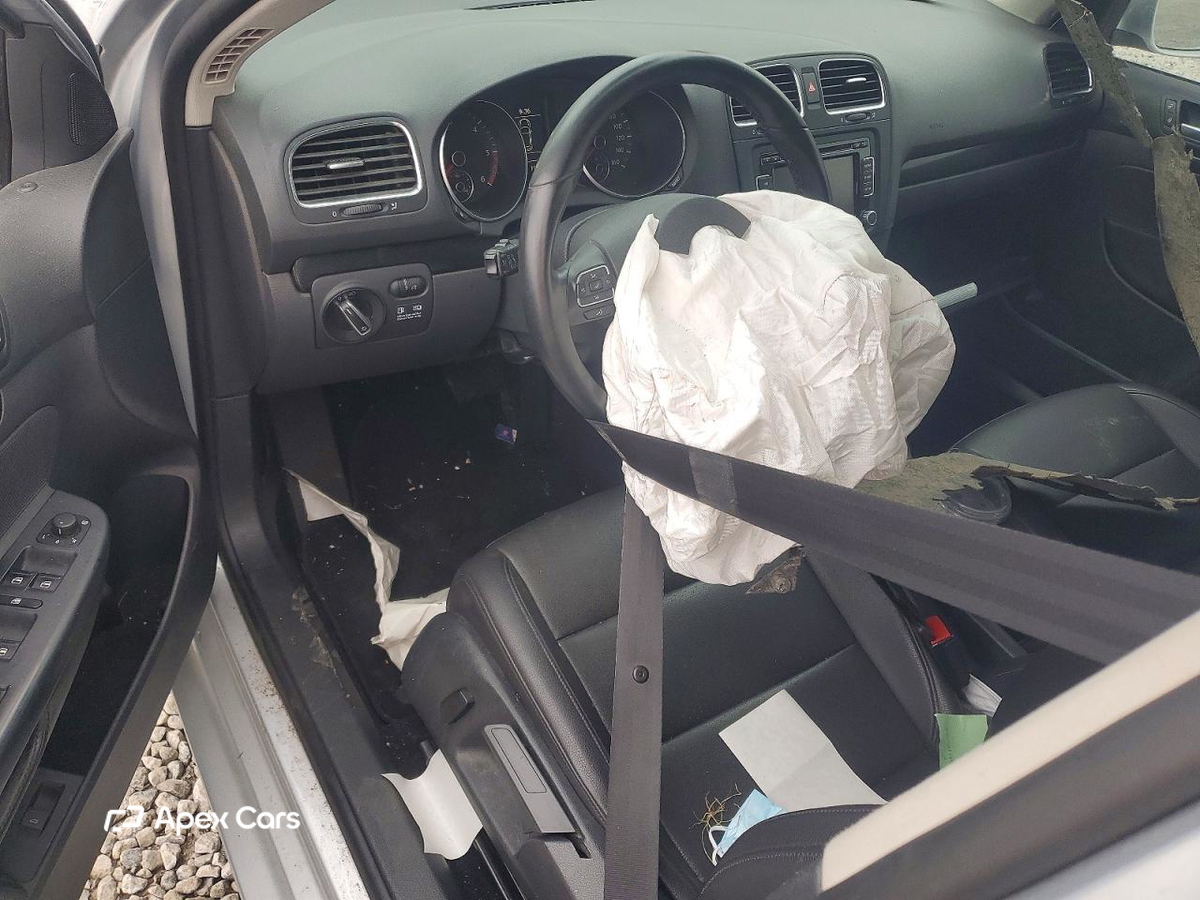 Volkswagen Jetta 2012