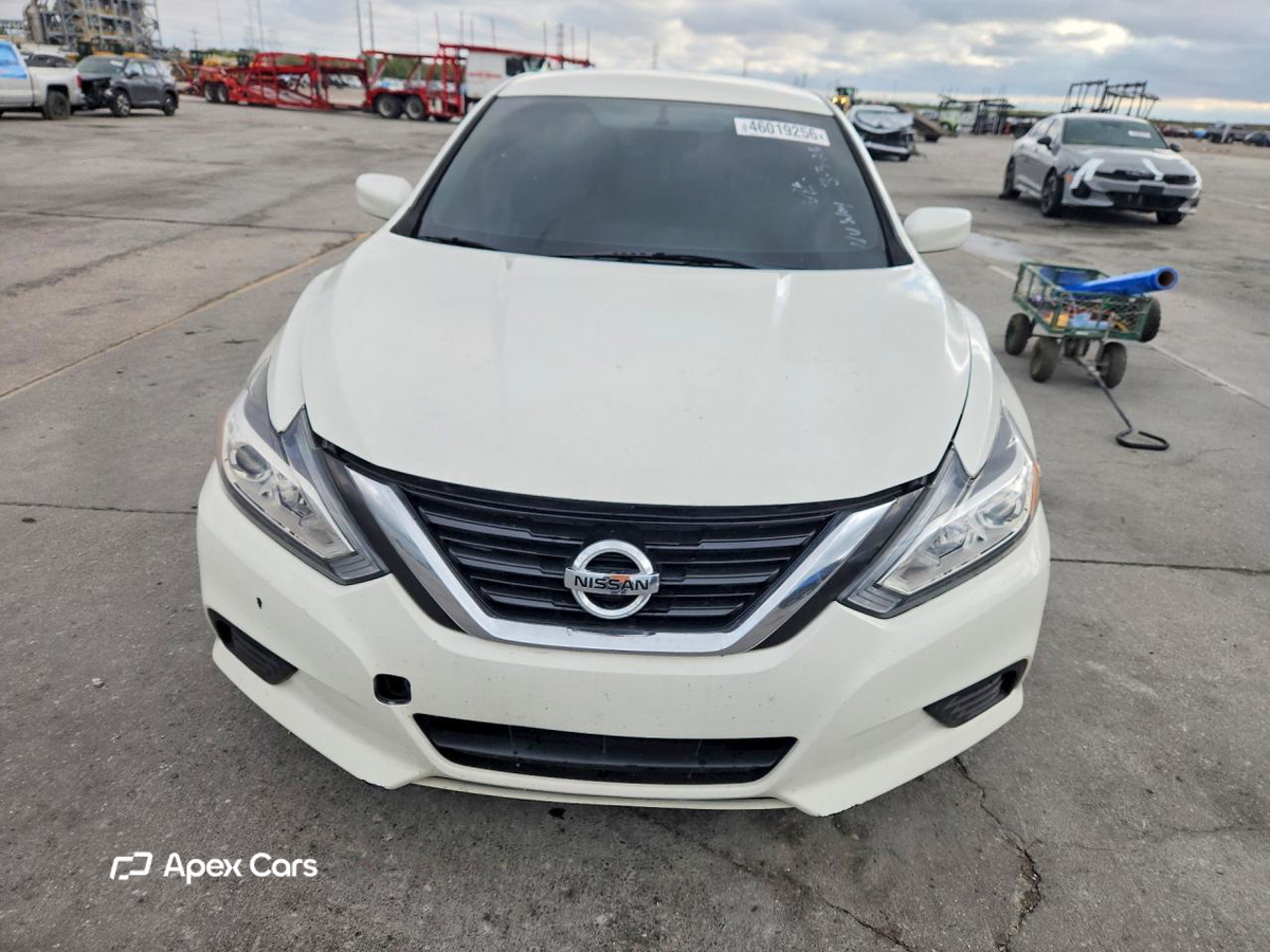 Nissan Altima 2018