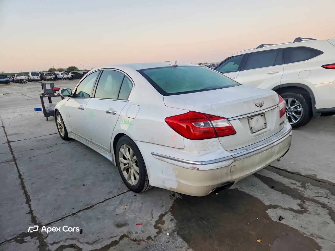 Hyundai Genesis 2013