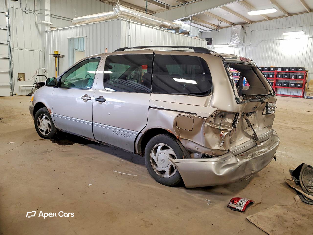 Toyota Sienna 2003