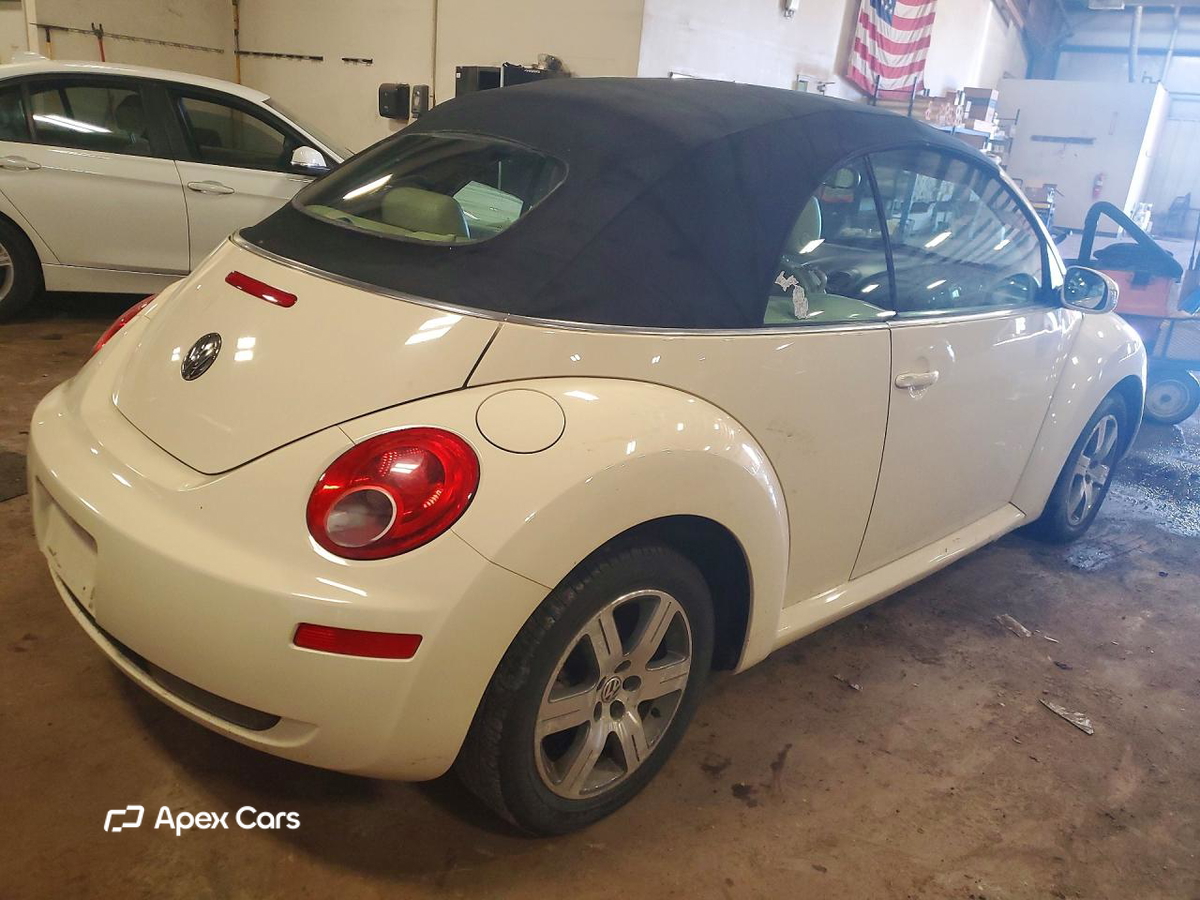 Volkswagen Beetle 2006