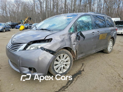 Toyota Sienna 2015 - Image 1 of 14