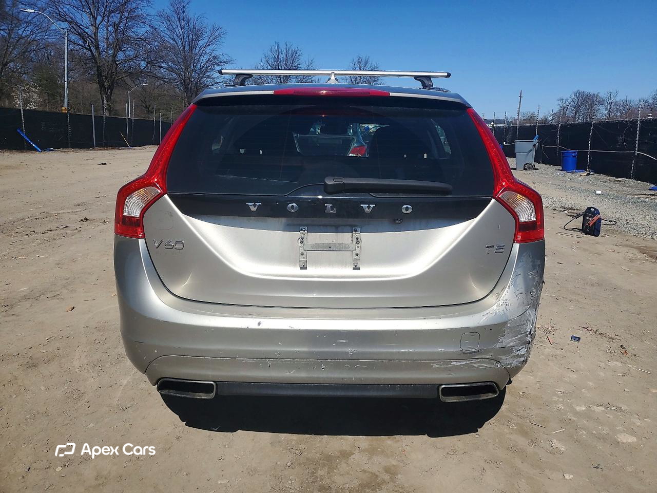 Volvo V60 2015