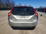 Volvo V60 2015