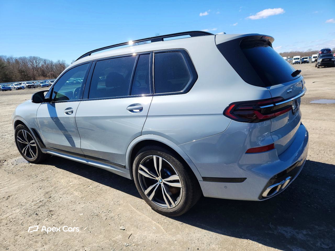 BMW X7 2025