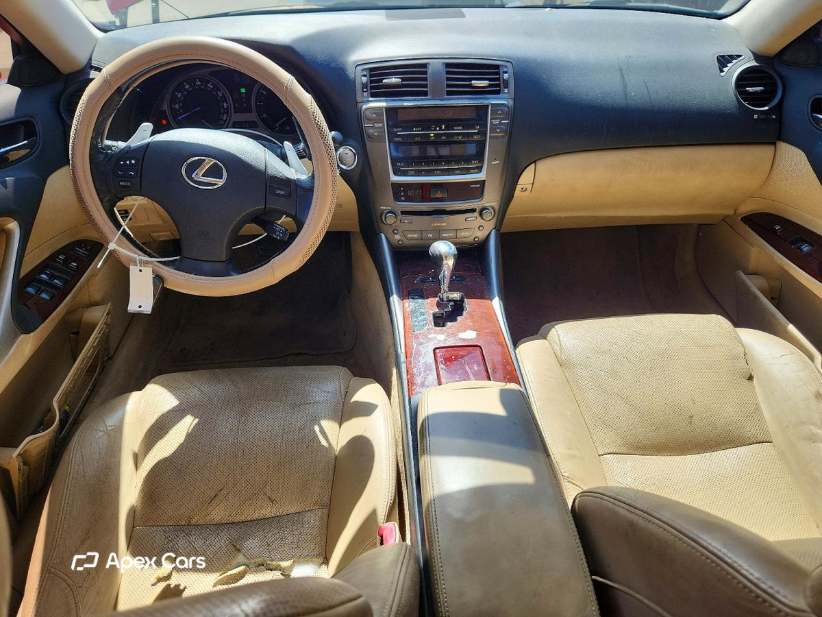 Lexus IS 2006