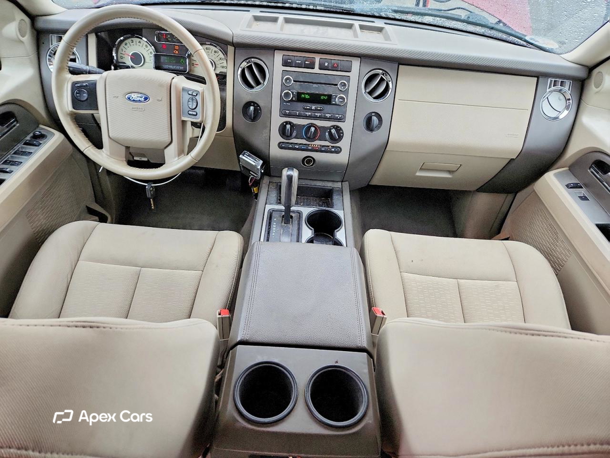 Ford Expedition 2012