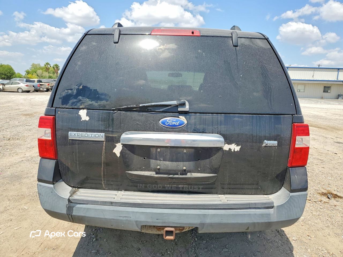 Ford Expedition 2011