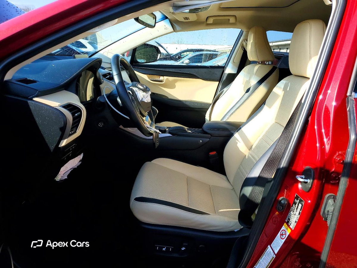 Lexus NX 2015