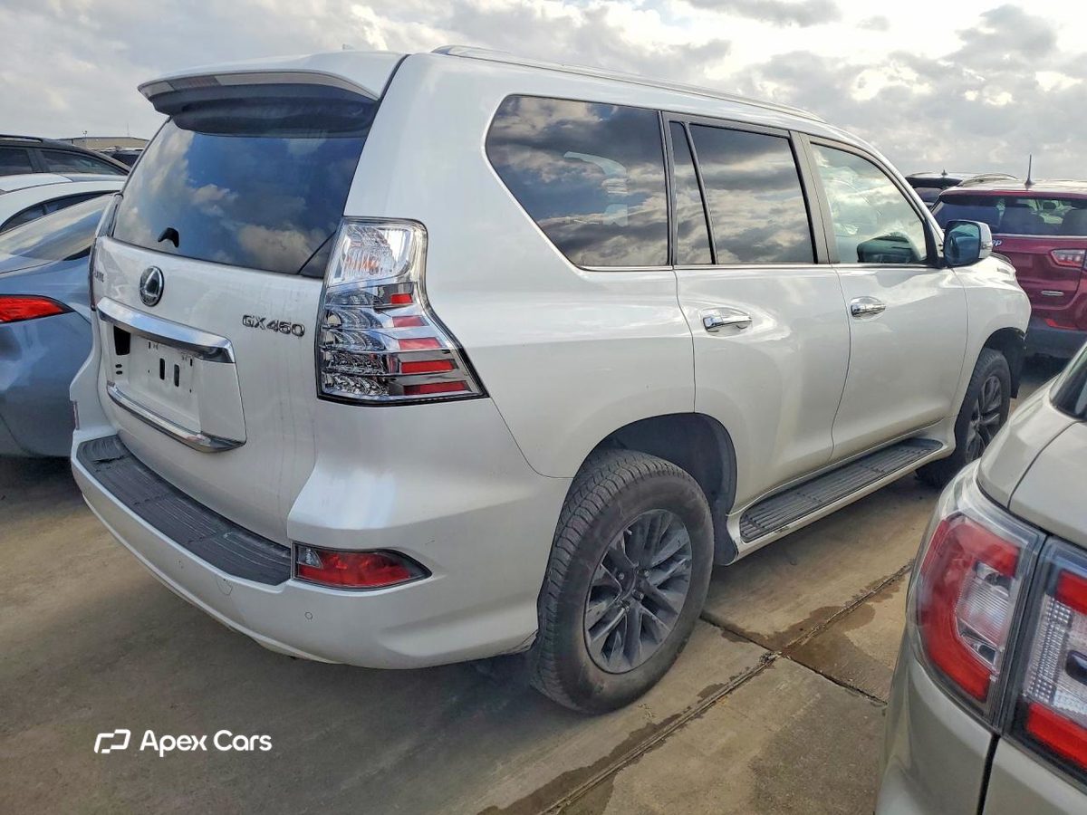 Lexus GX 2023