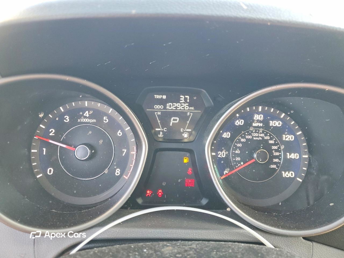 Hyundai Elantra 2013