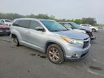 Toyota Highlander 2015