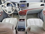 Toyota Sienna 2012