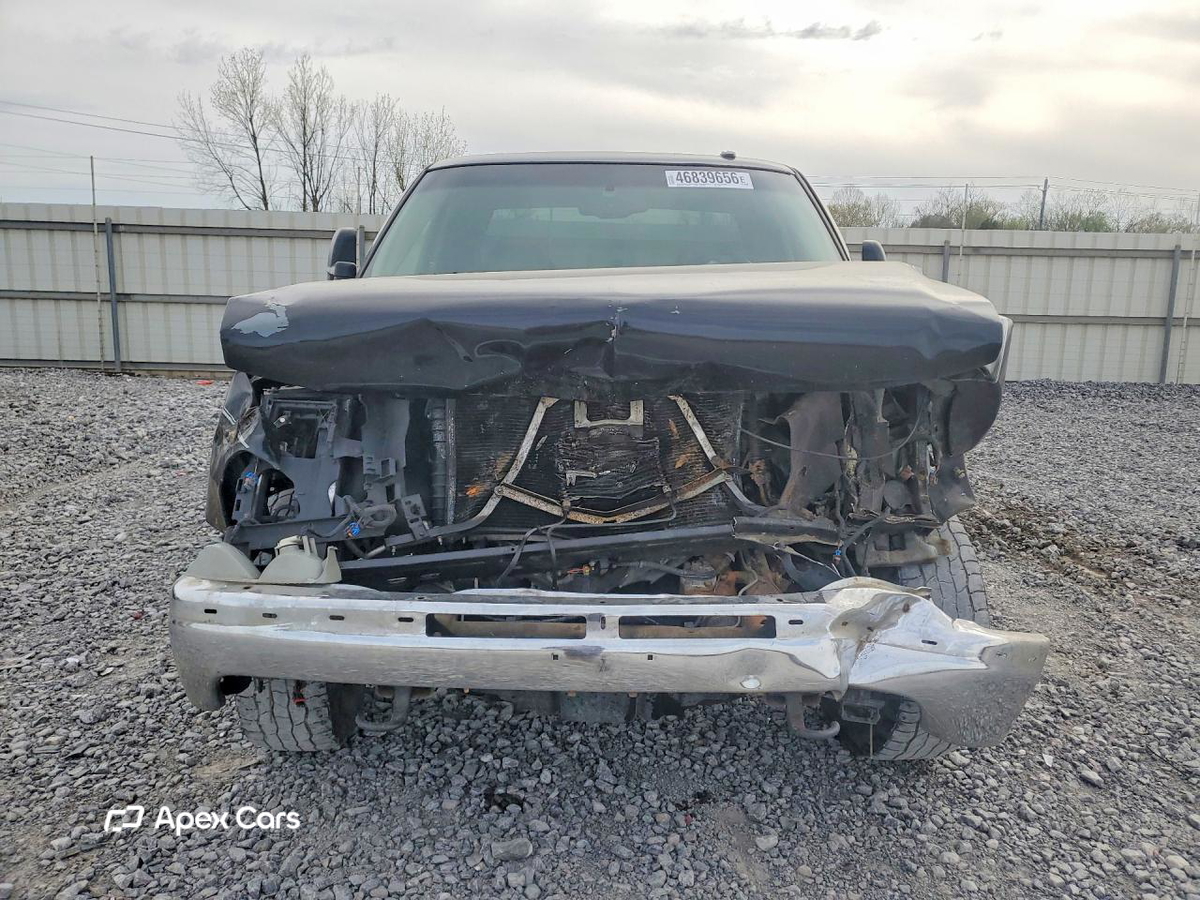 Chevrolet Silverado 2002
