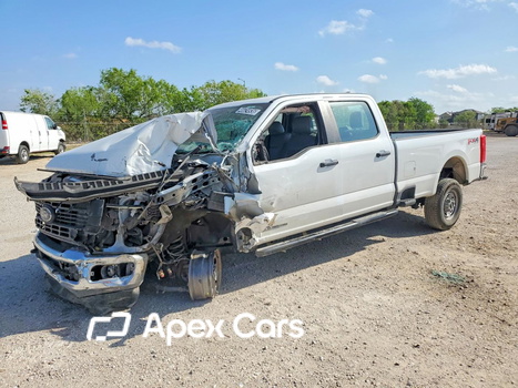 Ford F250 2024 - Image 1 of 13