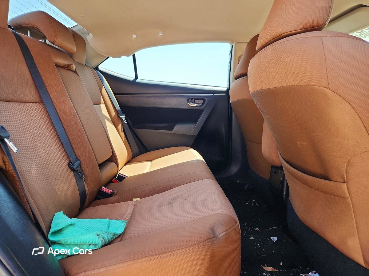 Toyota Corolla 2015