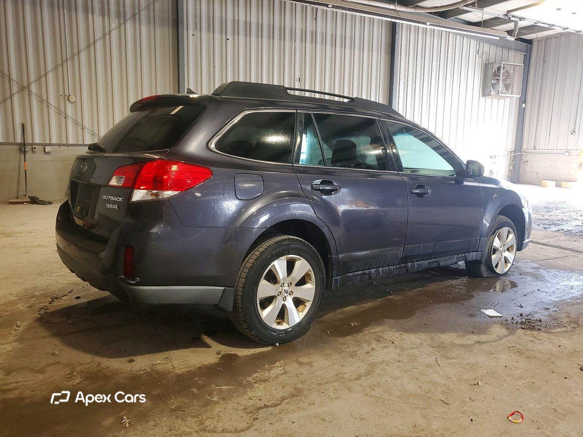 Subaru Outback 2012