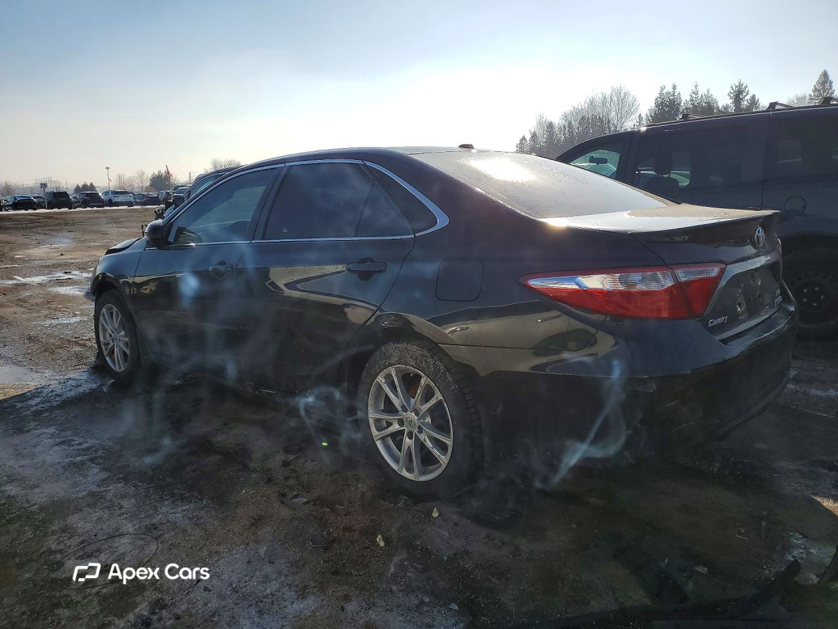 Toyota Camry 2015