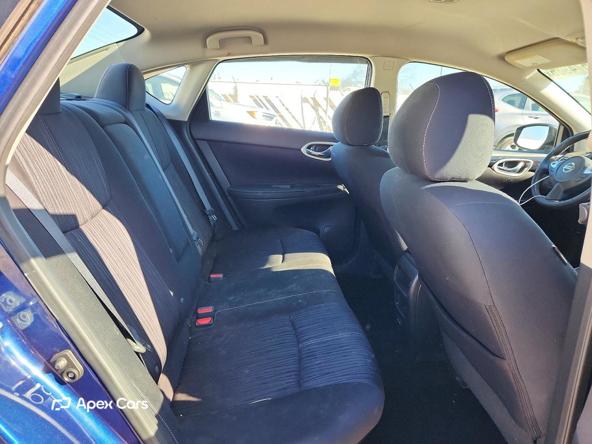 Nissan Sentra 2018