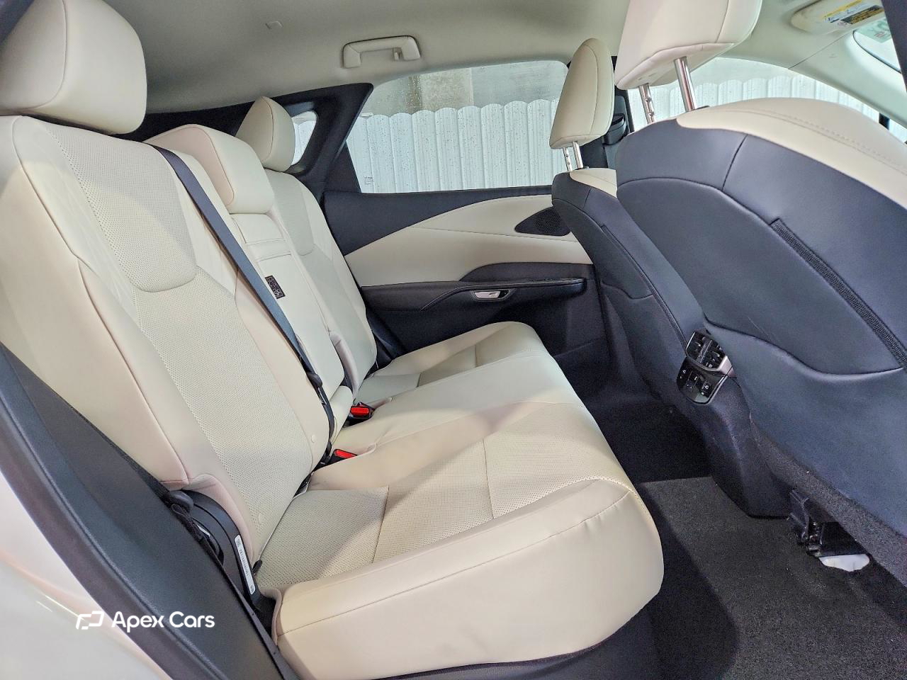 Lexus RX 2023