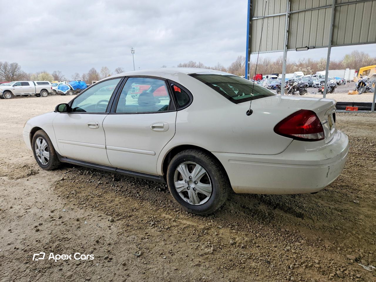 Ford Taurus 2005