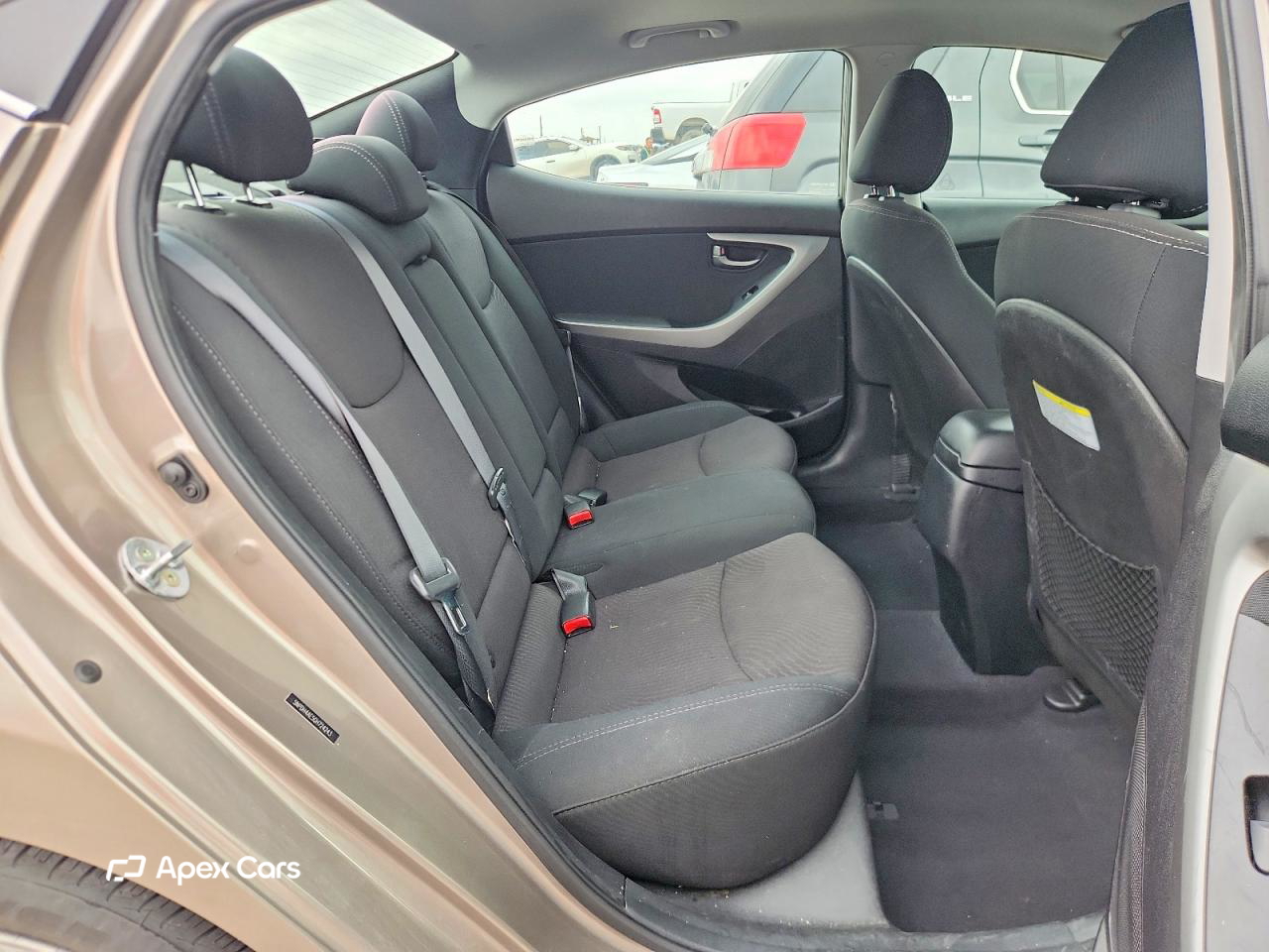 Hyundai Elantra 2016