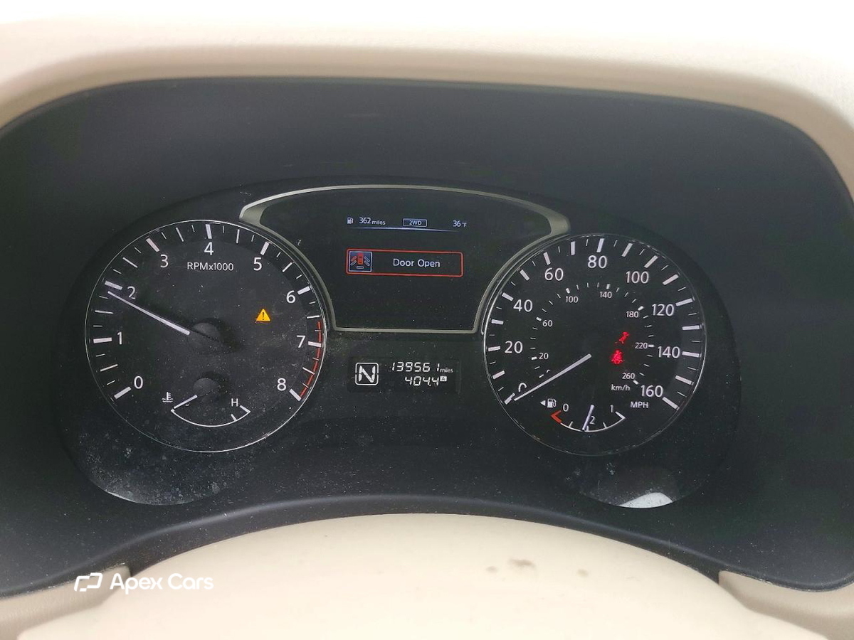 Nissan Pathfinder 2014