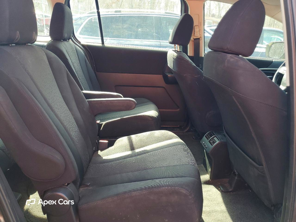 Mazda 5 2012