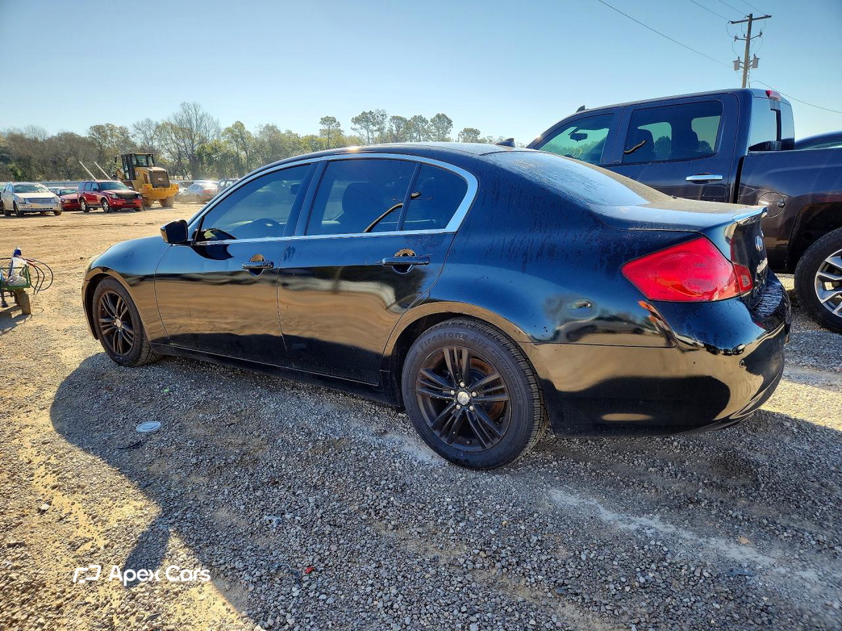 Infiniti G 2010