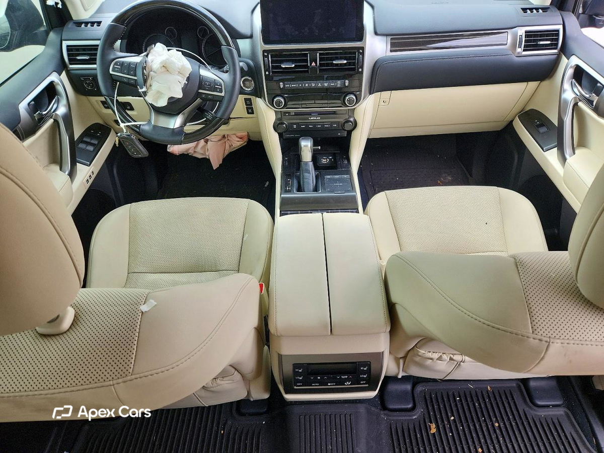 Lexus GX 2023