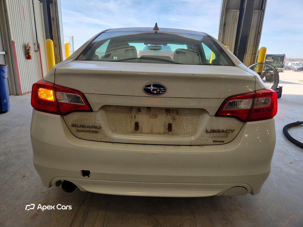 Subaru Legacy 2016