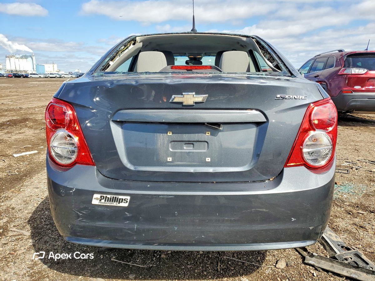 Chevrolet Sonic 2012