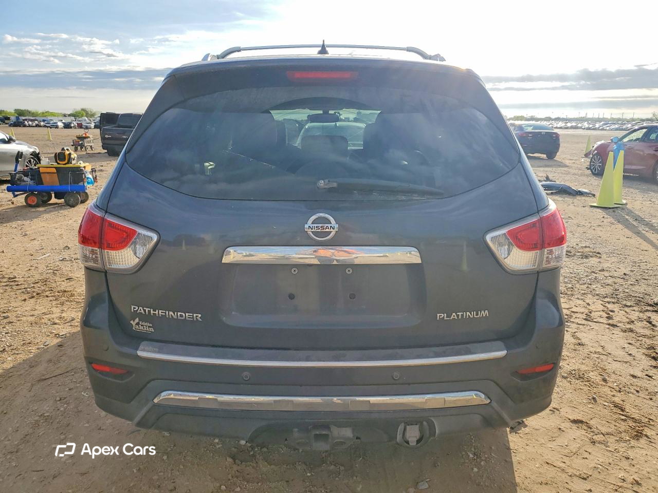 Nissan Pathfinder 2014