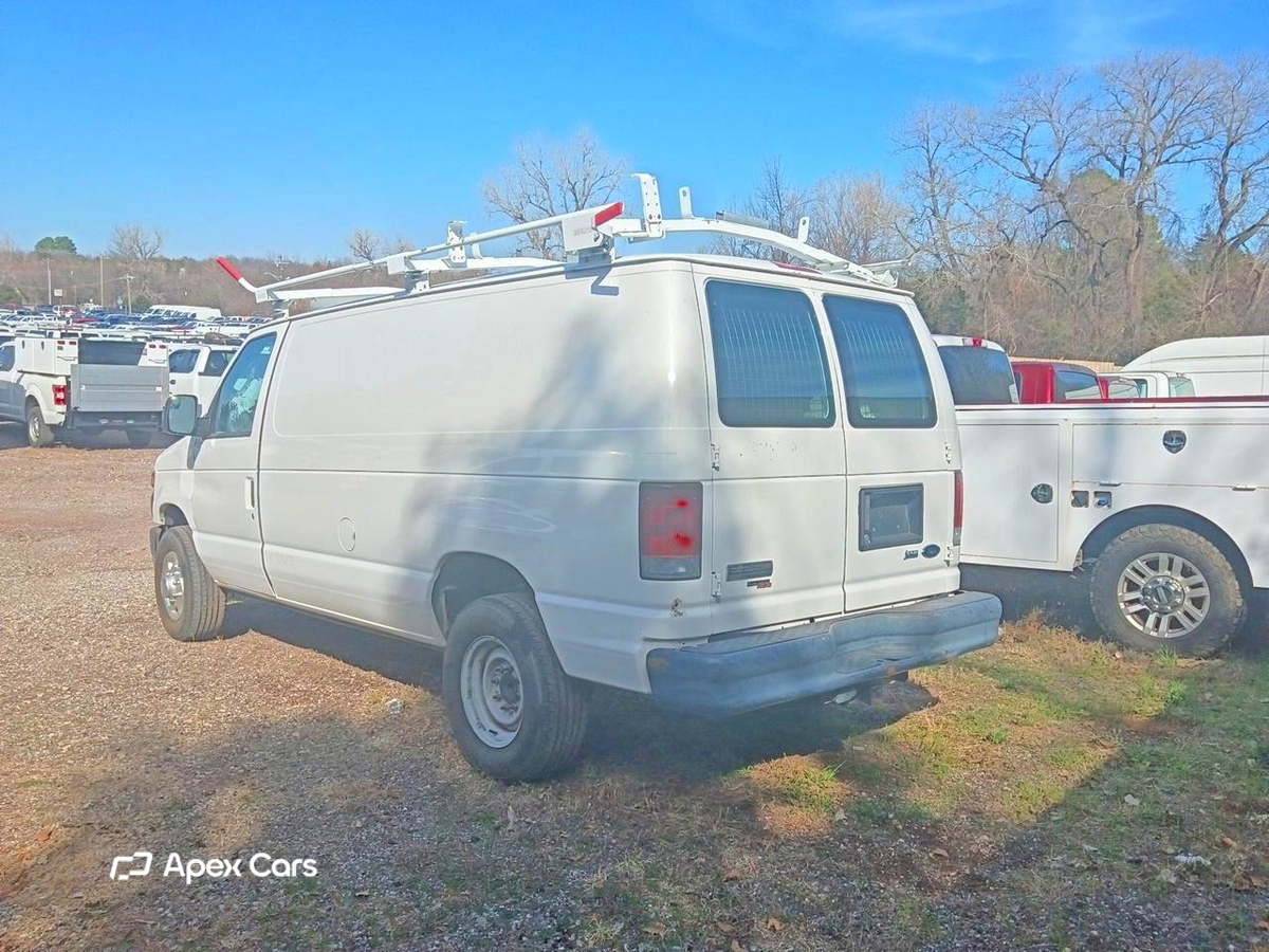 Ford Econoline 2012