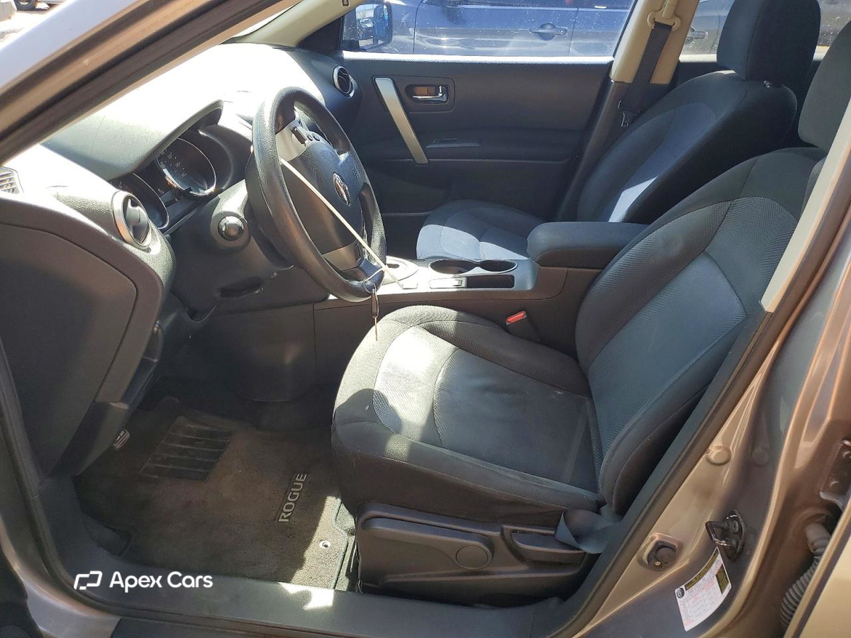 Nissan Rogue 2012