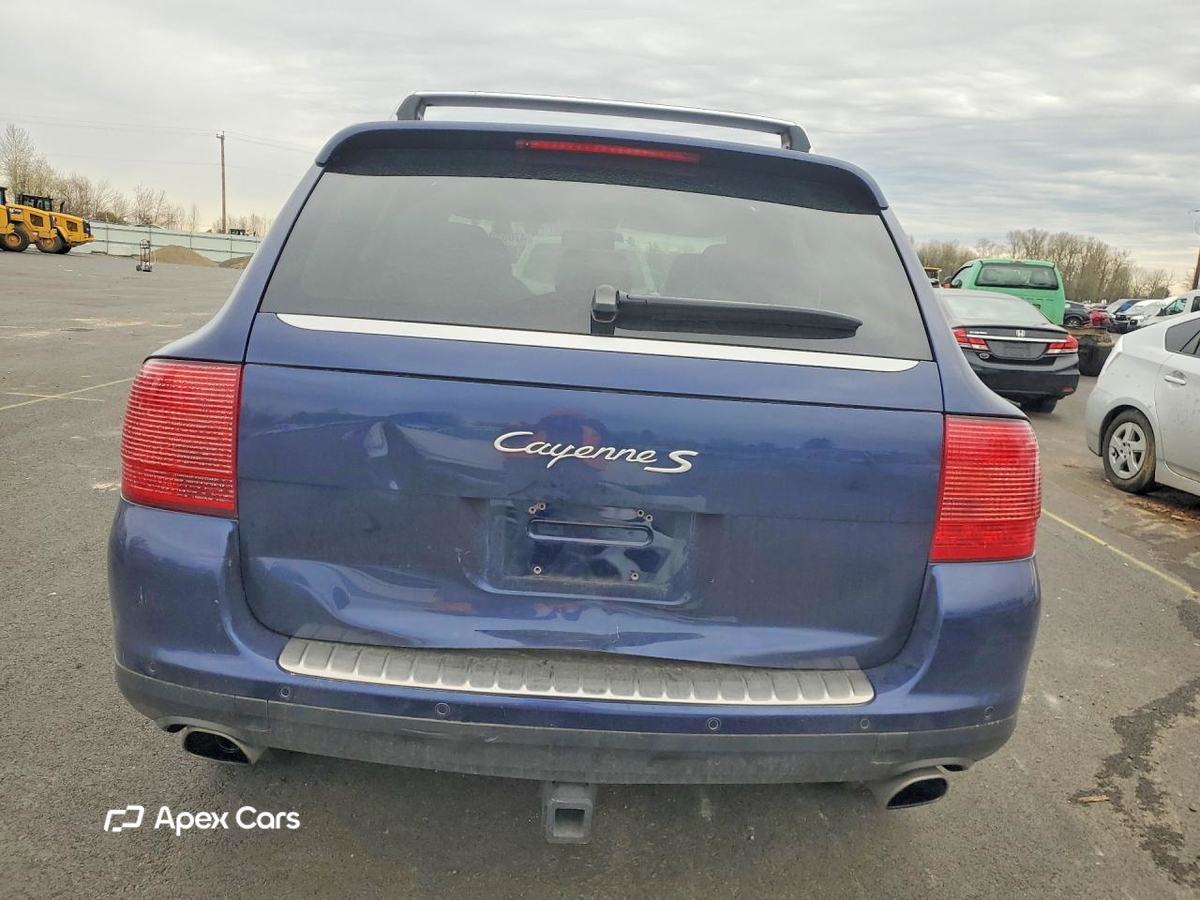Porsche Cayenne 2003