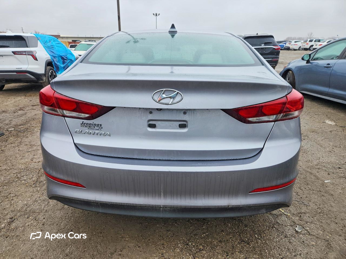 Hyundai Elantra 2017