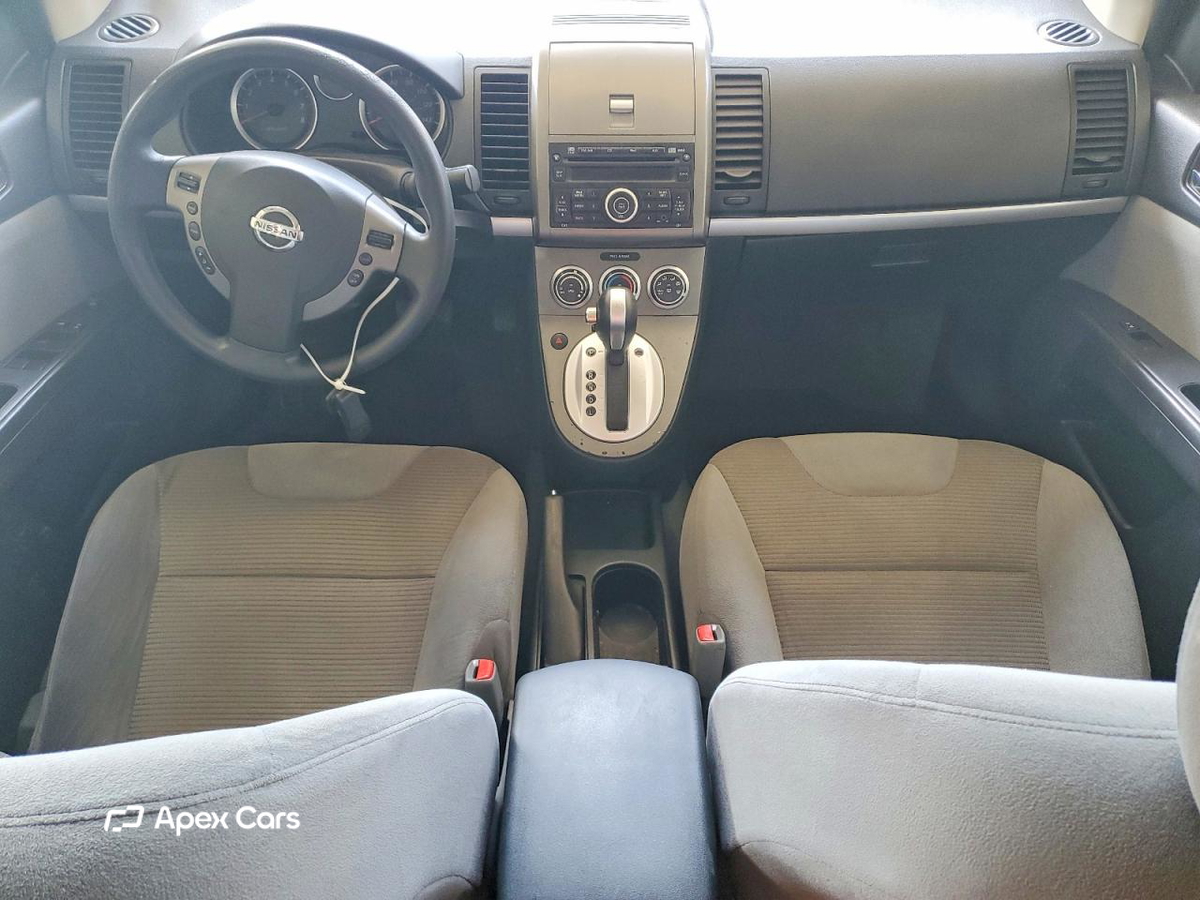 Nissan Sentra 2012