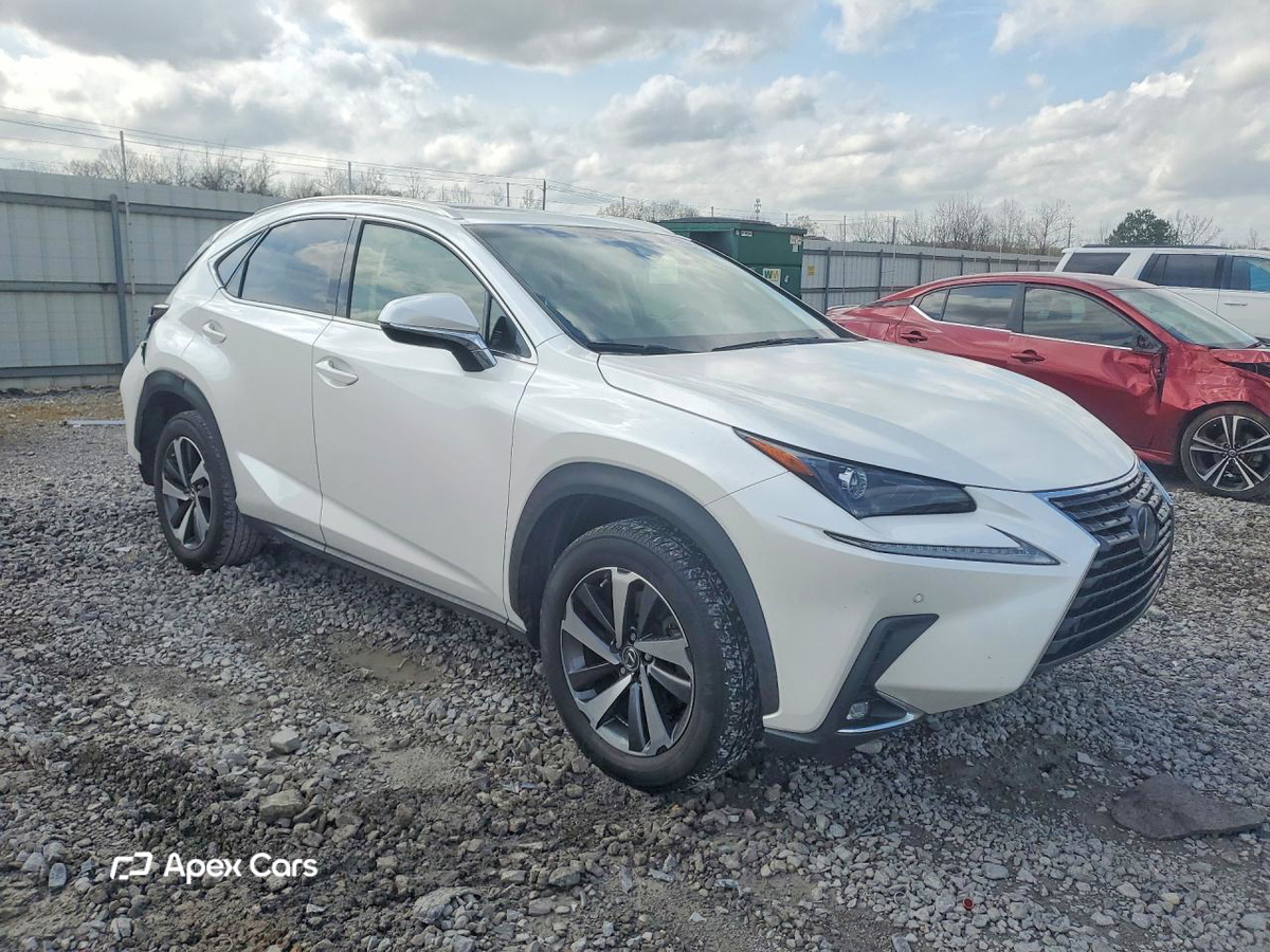 Lexus NX 2018