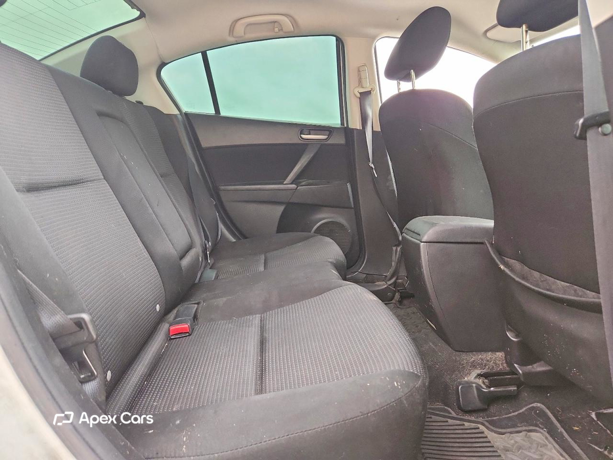 Mazda 3 2012