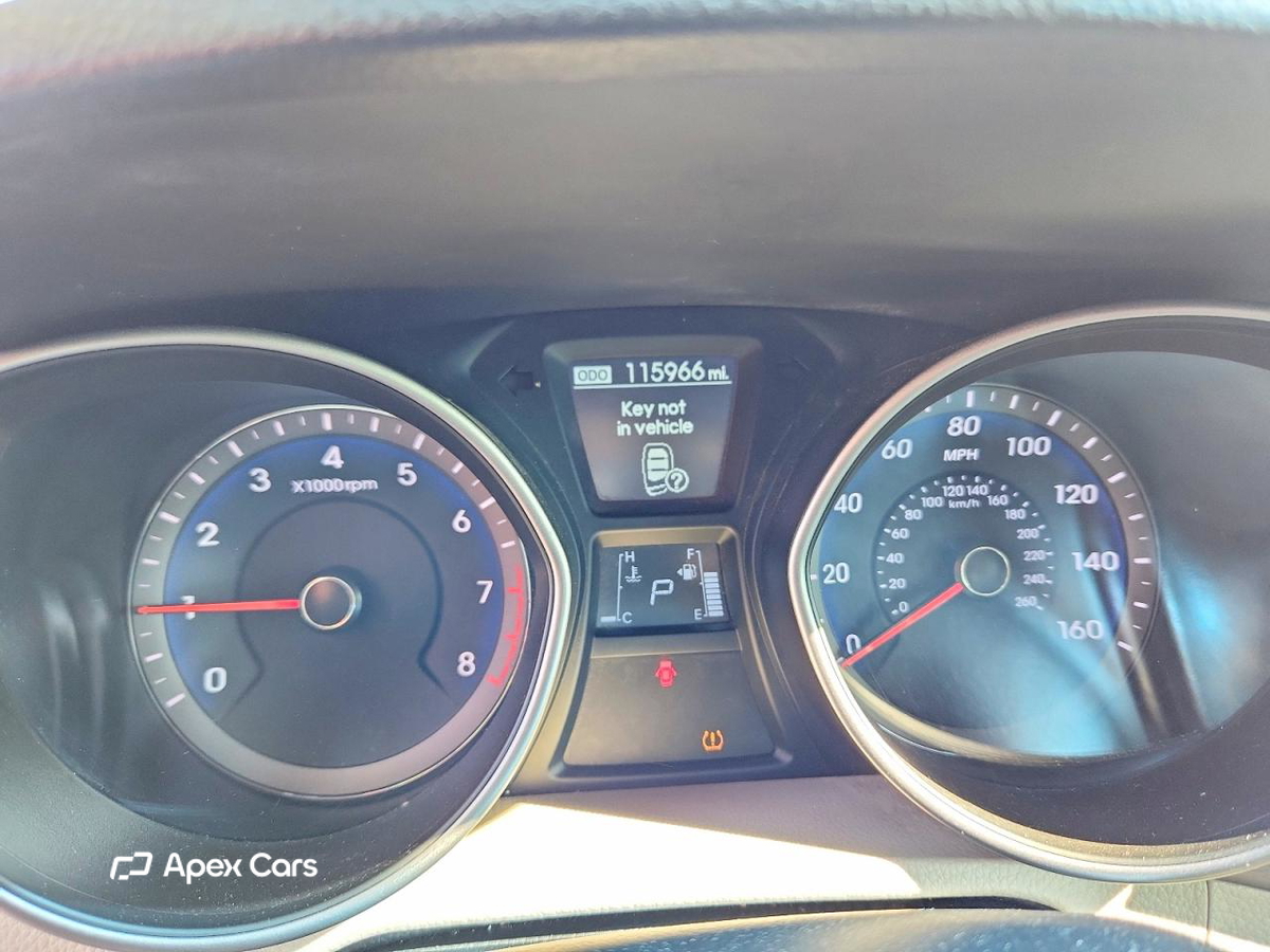 Hyundai Elantra 2016