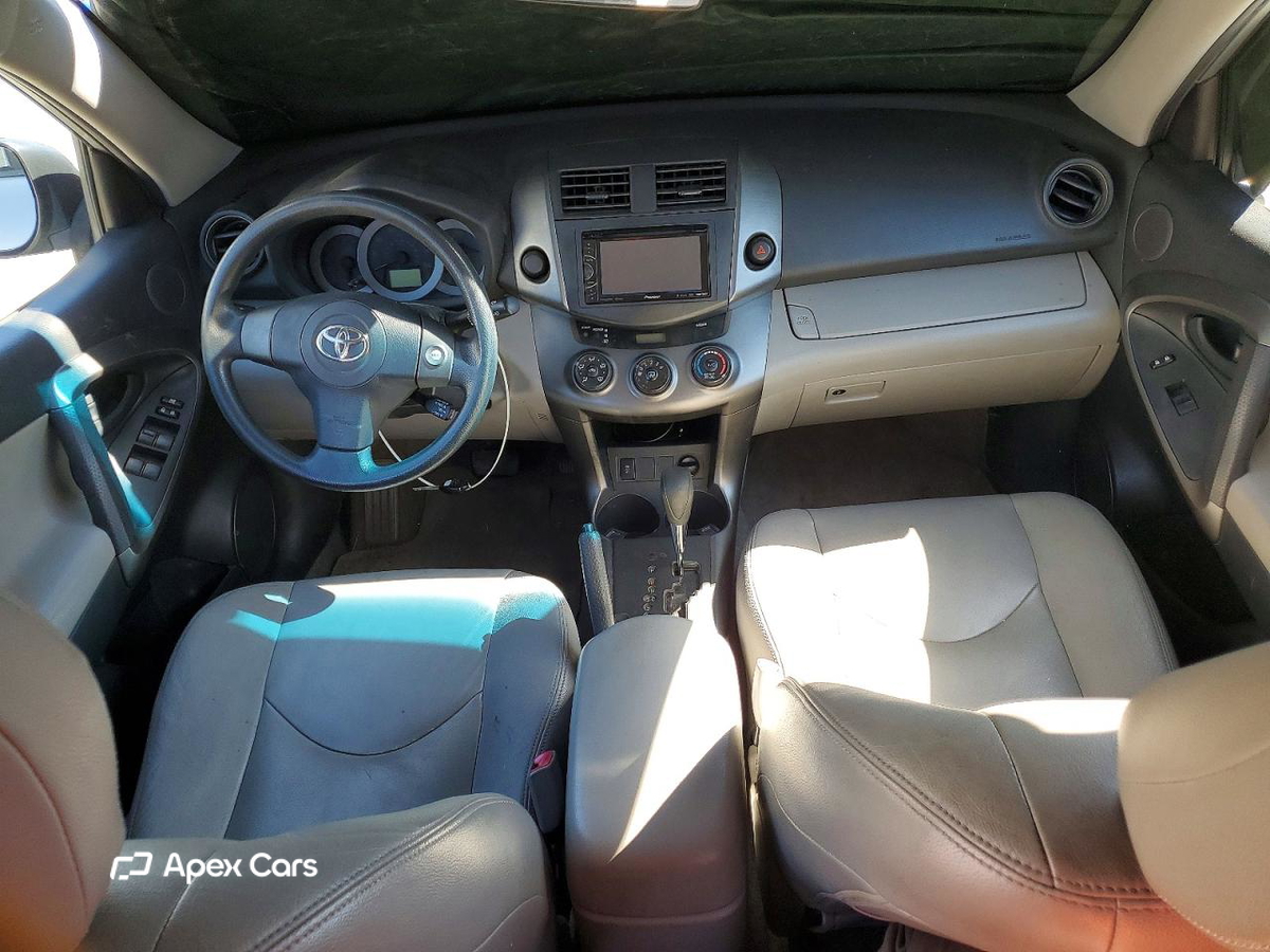 Toyota RAV 4 2010
