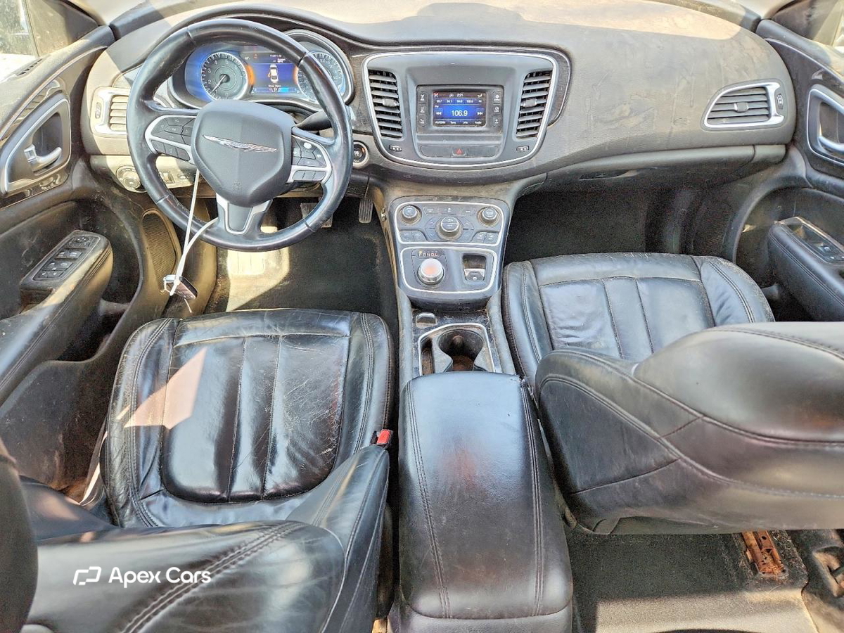 Chrysler 200 2015