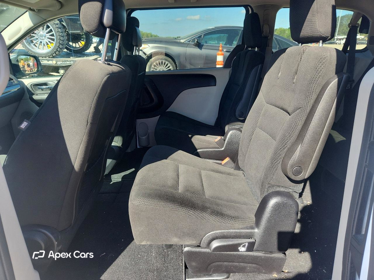 Dodge Caravan 2016