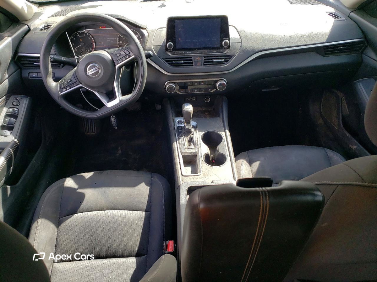 Nissan Altima 2020