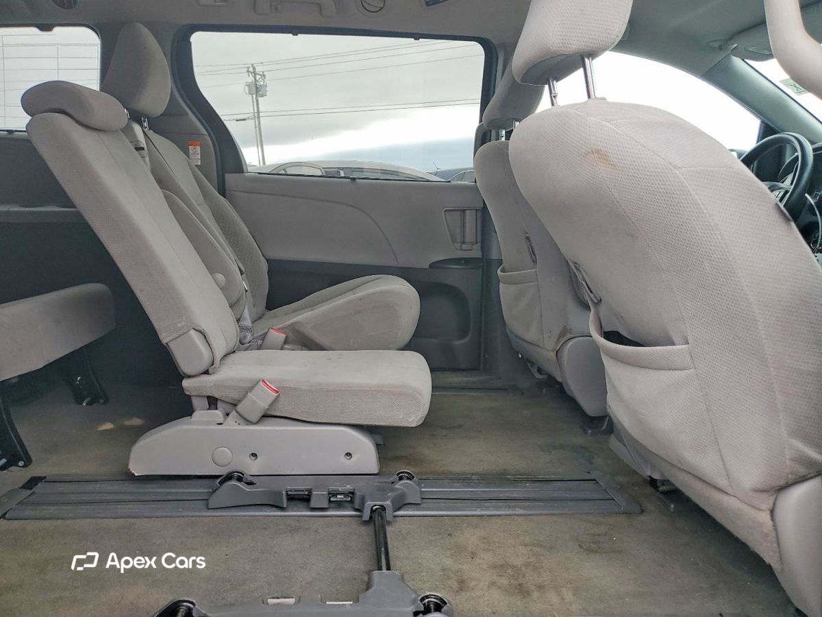 Toyota Sienna 2018