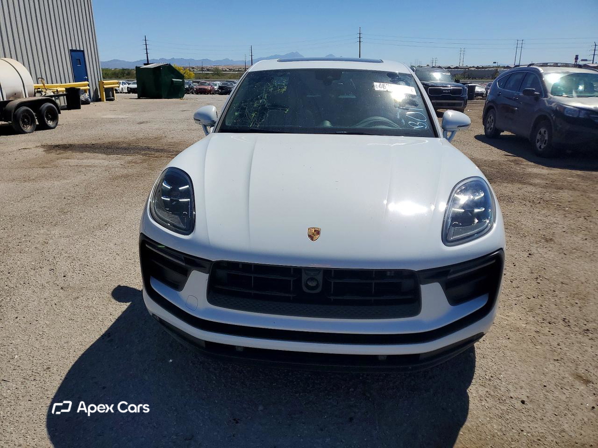 Porsche Macan 2025